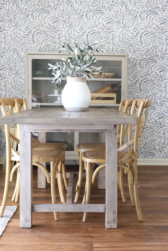 Making any wallpaper removable - a rental friendly wallpaper hack